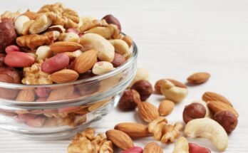 Health Benefits of Dry Fruits